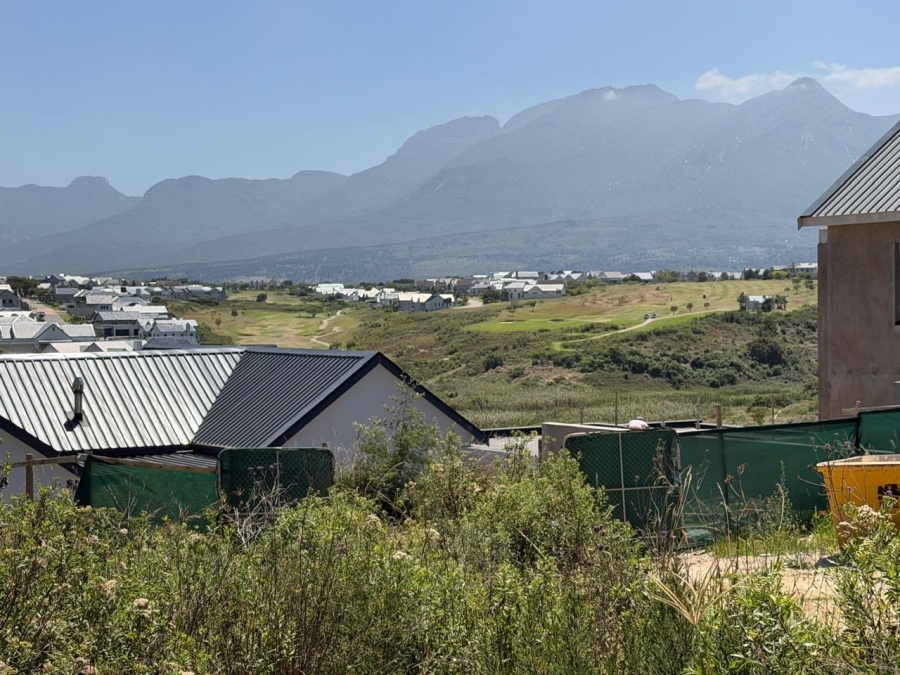 Commercial Property for Sale in Kingswood Golf Estate Western Cape